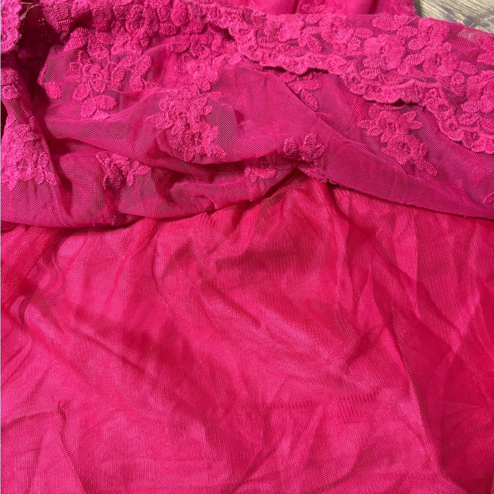 Adorable Place Brand  Girls Red Lace Holiday Dress Size 6 - Picture 9 of 9